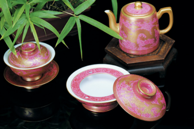 非遺精品薈萃、工藝名家云集 近百家景德鎮陶瓷名企再聚潘家園